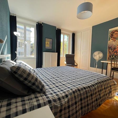 Le Locle : Bel Appartement Chaleureux Екстер'єр фото